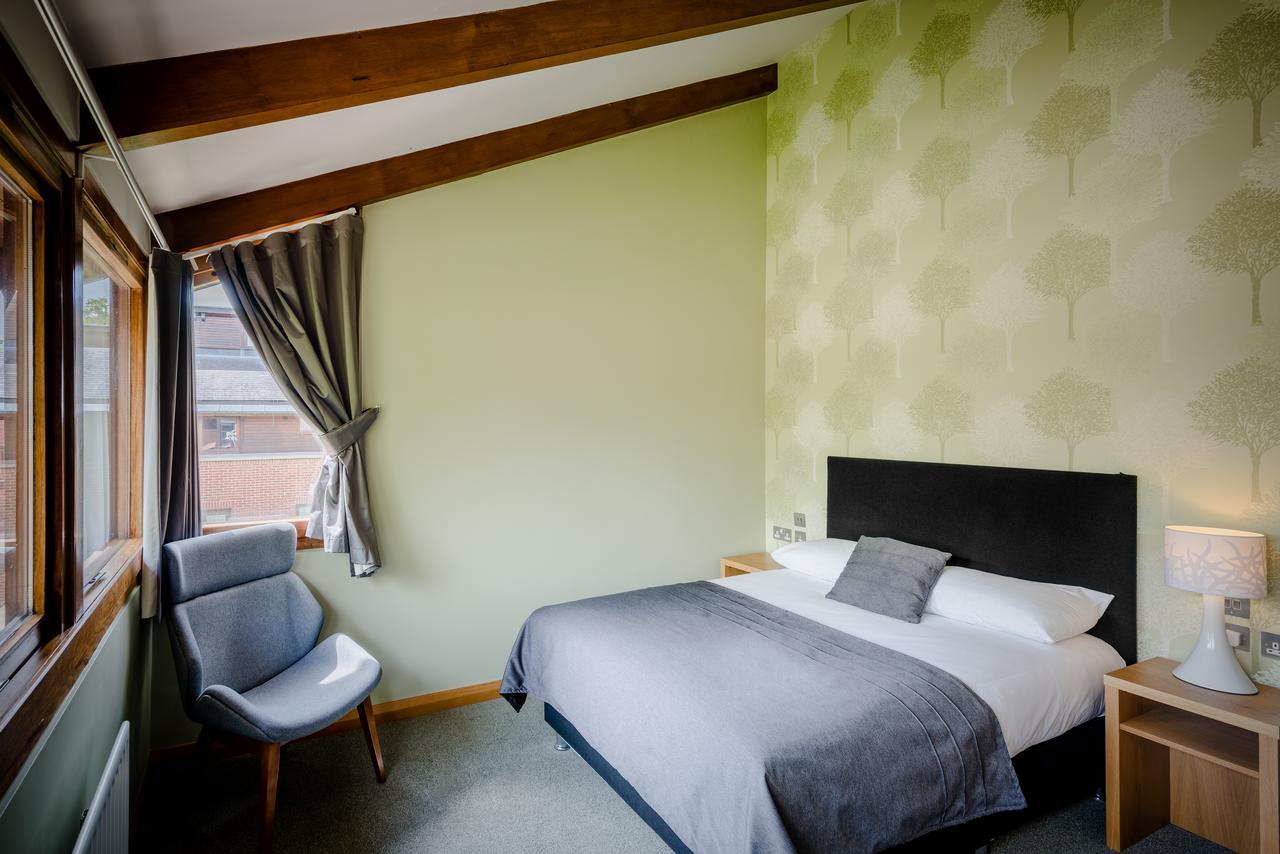 Hinxton Hall Hotel And Conference Centre Esterno foto